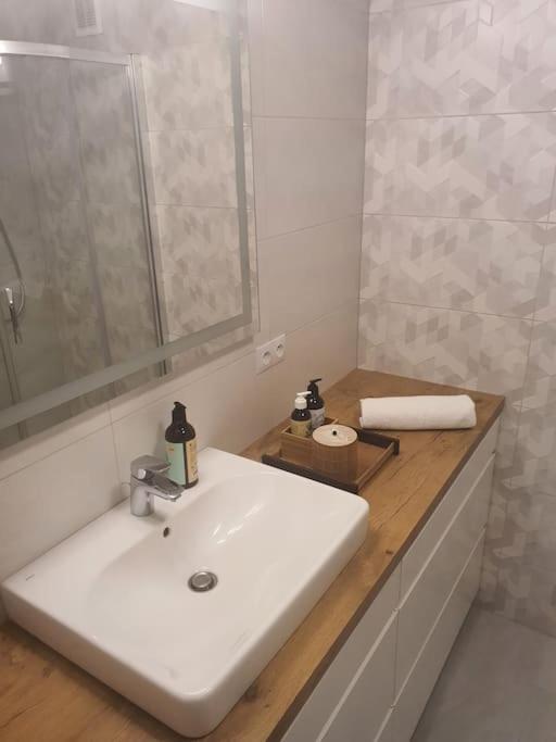Apartament Przy Szkole Filmowej, Darmowy Parking Lodz  Ngoại thất bức ảnh